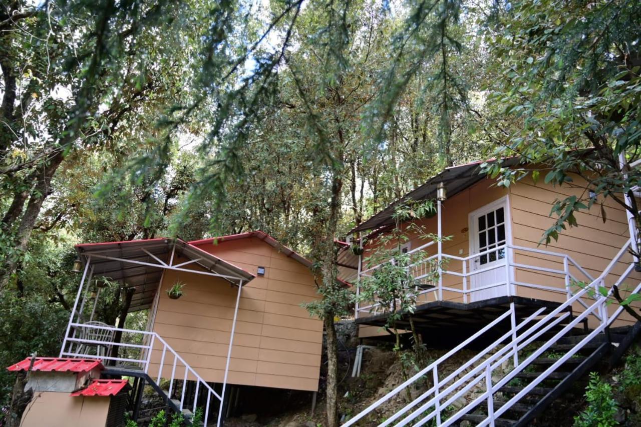 Aamod At Shoghi Luxury Cottage Resort Shimla Eksteriør billede