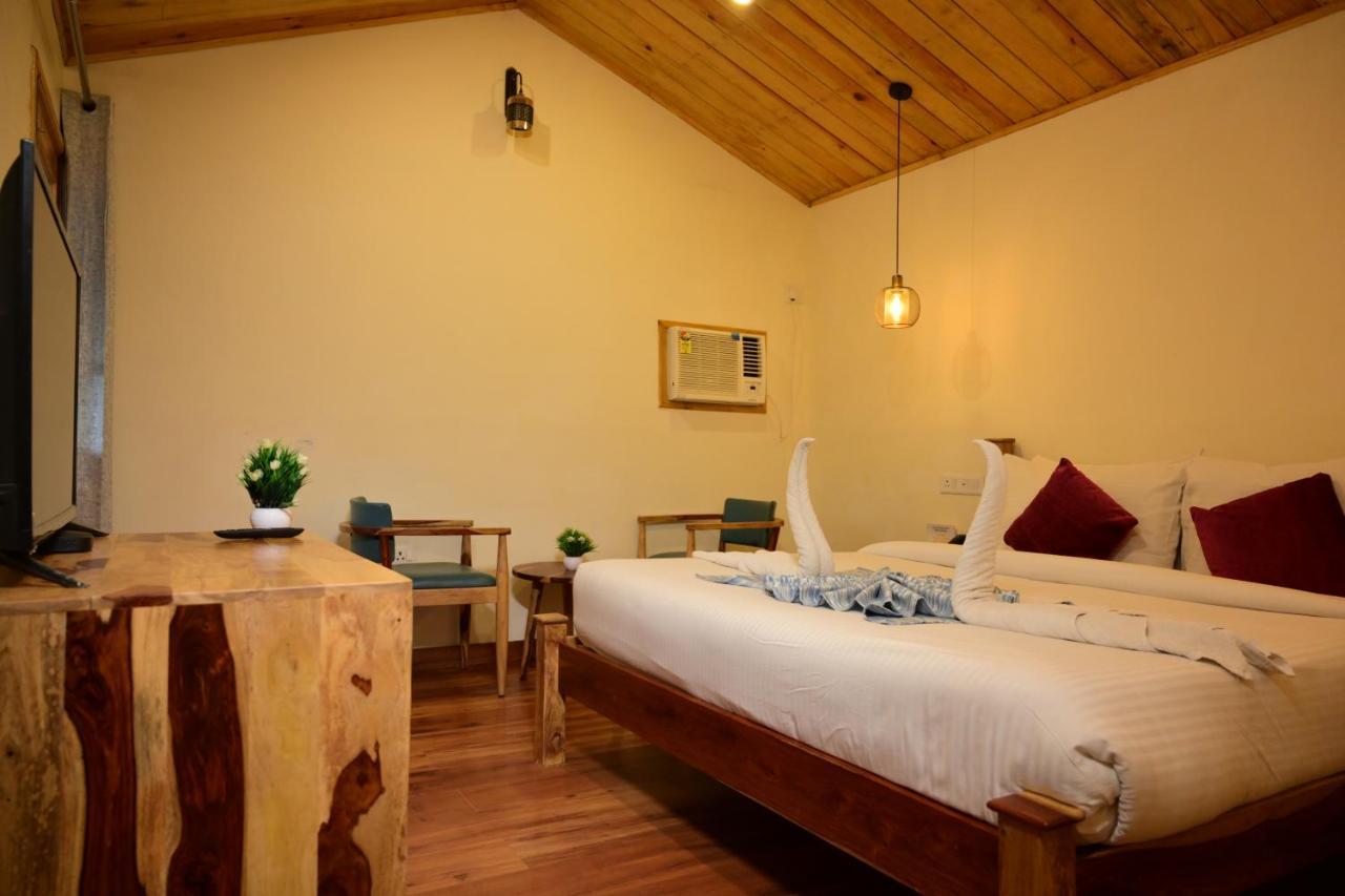 Aamod At Shoghi Luxury Cottage Resort Shimla Eksteriør billede